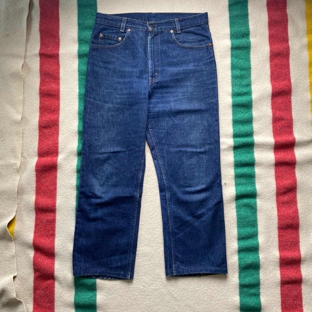 Vintage high-waisted Levi’s - Picture 2 of 3